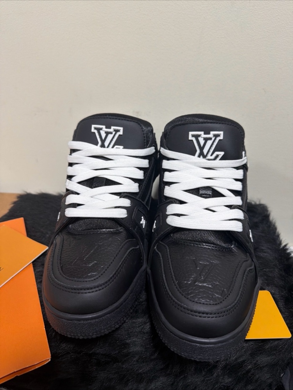 Louis Vuitton Black Leather Low-Top Sneakers with White Laces - Picture 2 of 8